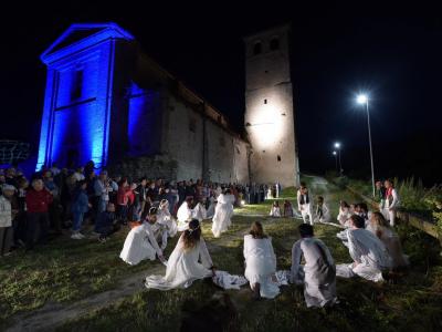 Funziona il “teatro altrove”: “Una scommessa vinta”.